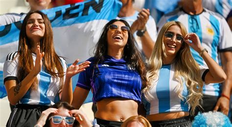 toples argentina|World Cup 2022: Topless Argentinian fan goes viral amid their